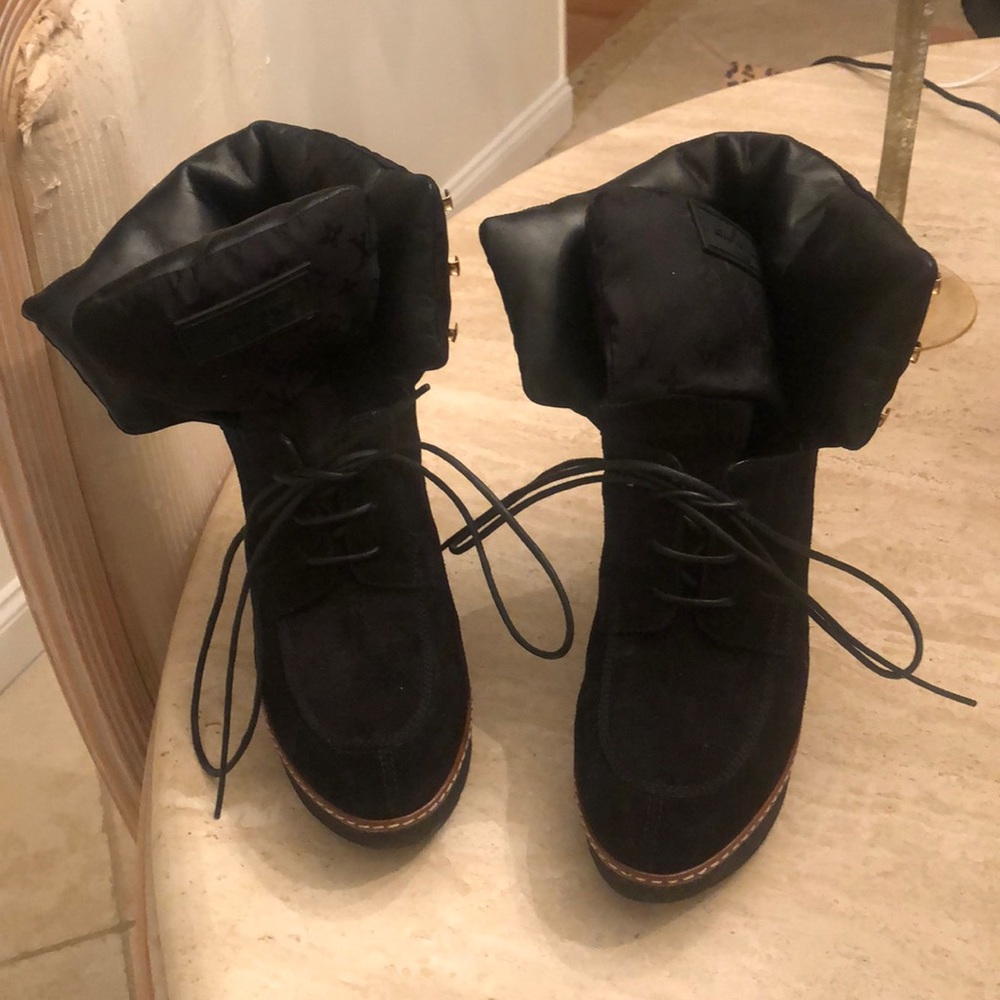 Louis vutton paris booties